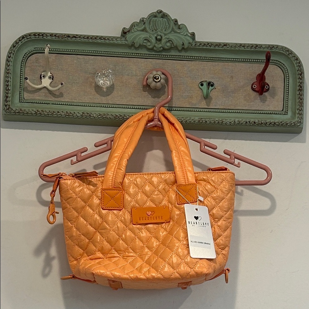 Heart love by Charo Quilted warm Orange mediumTote Bag w/ crossbody strap new